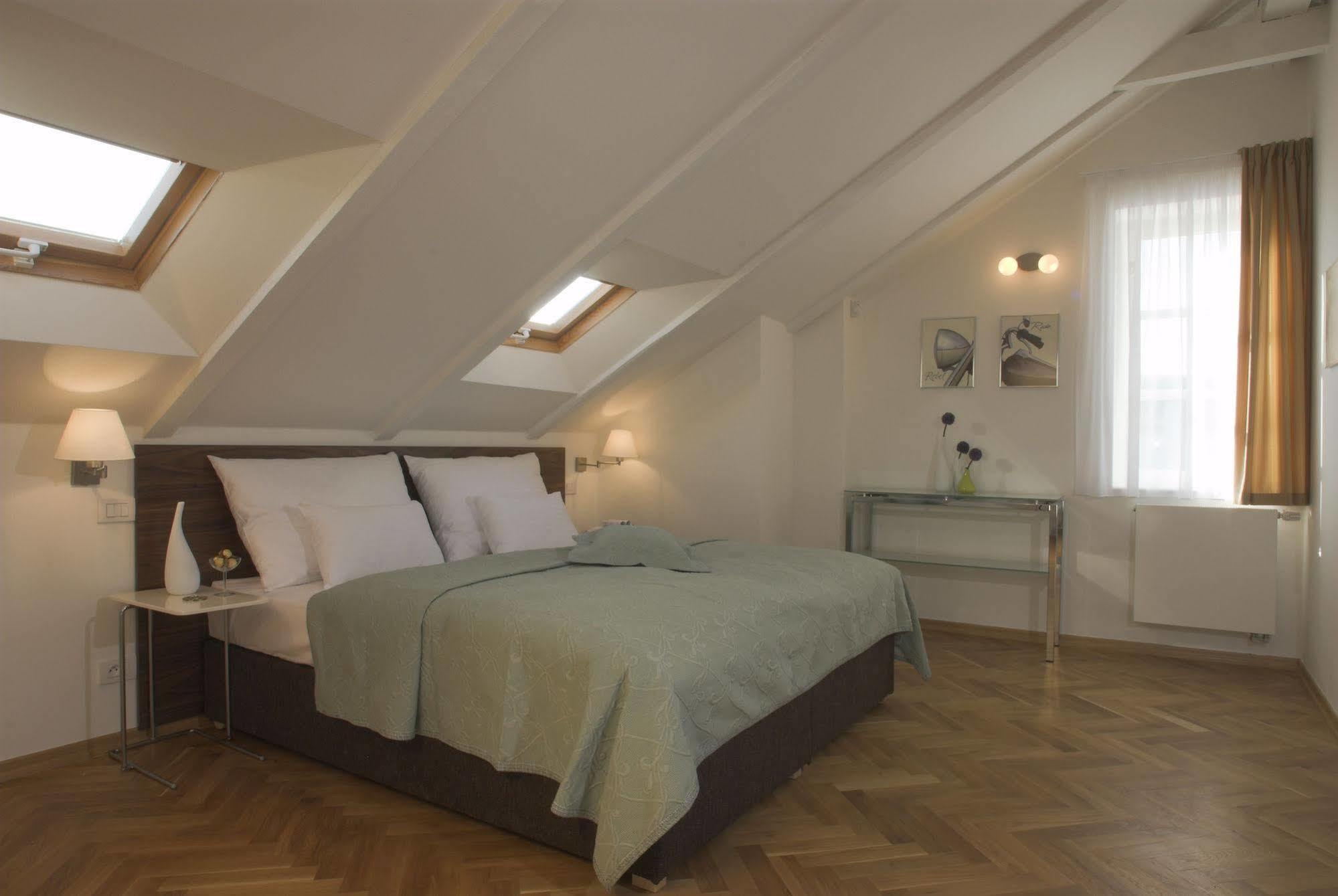 Apartamento Karlova *